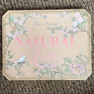 Natural Love Eyeshadow Palette